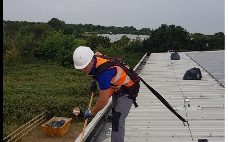 Commercial Gutter Cleaning